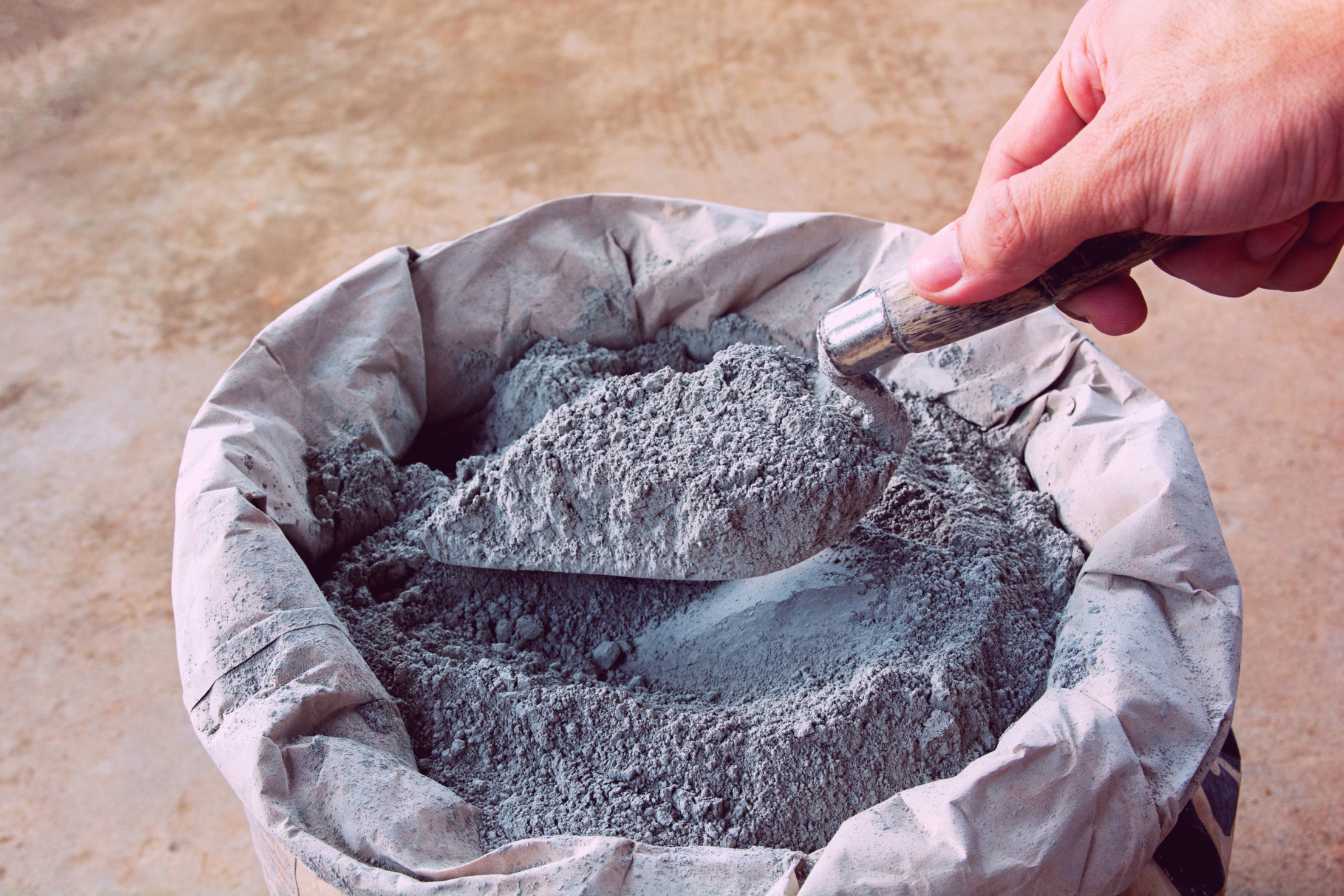 sac-de-ciment-guide-complet-pour-bien-choisir-et-utiliser-le-ciment-2